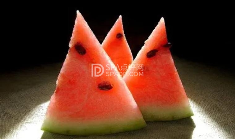 北京个人养生工作室：夏季吃西瓜的健康益处2北京养生减压Spa会所点评网