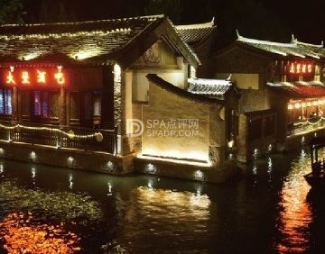 月老酒馆.沿河酒吧