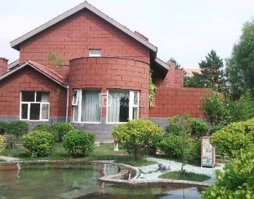 花水湾磁化温泉度假村