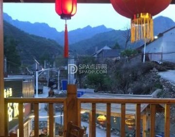 雾灵山农家院
