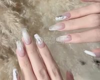 五月美甲（金锣湾商业中心A座店）